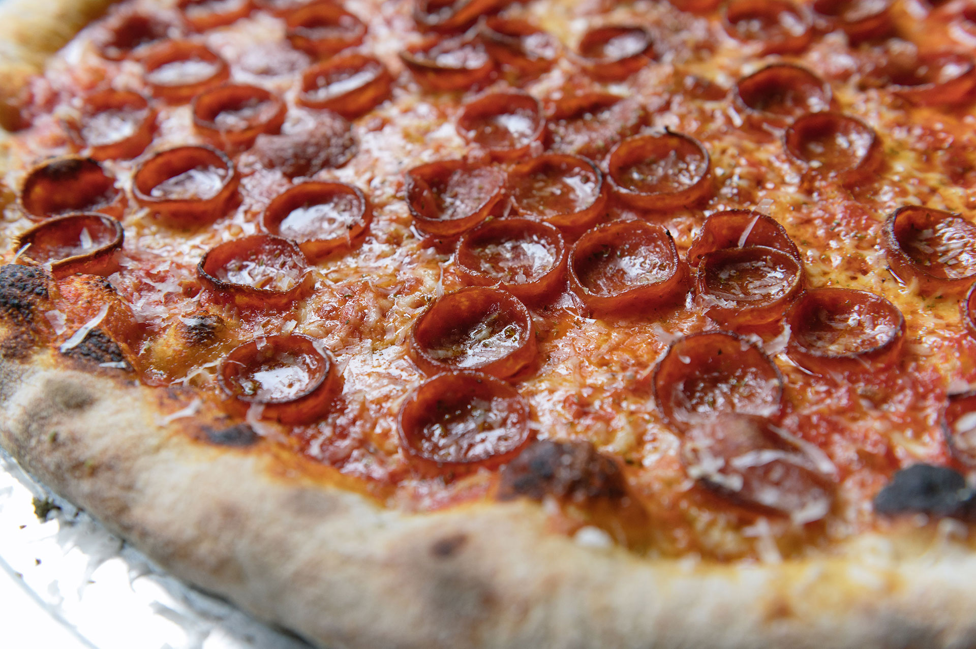 Pizza-thief-pepperoni-angle