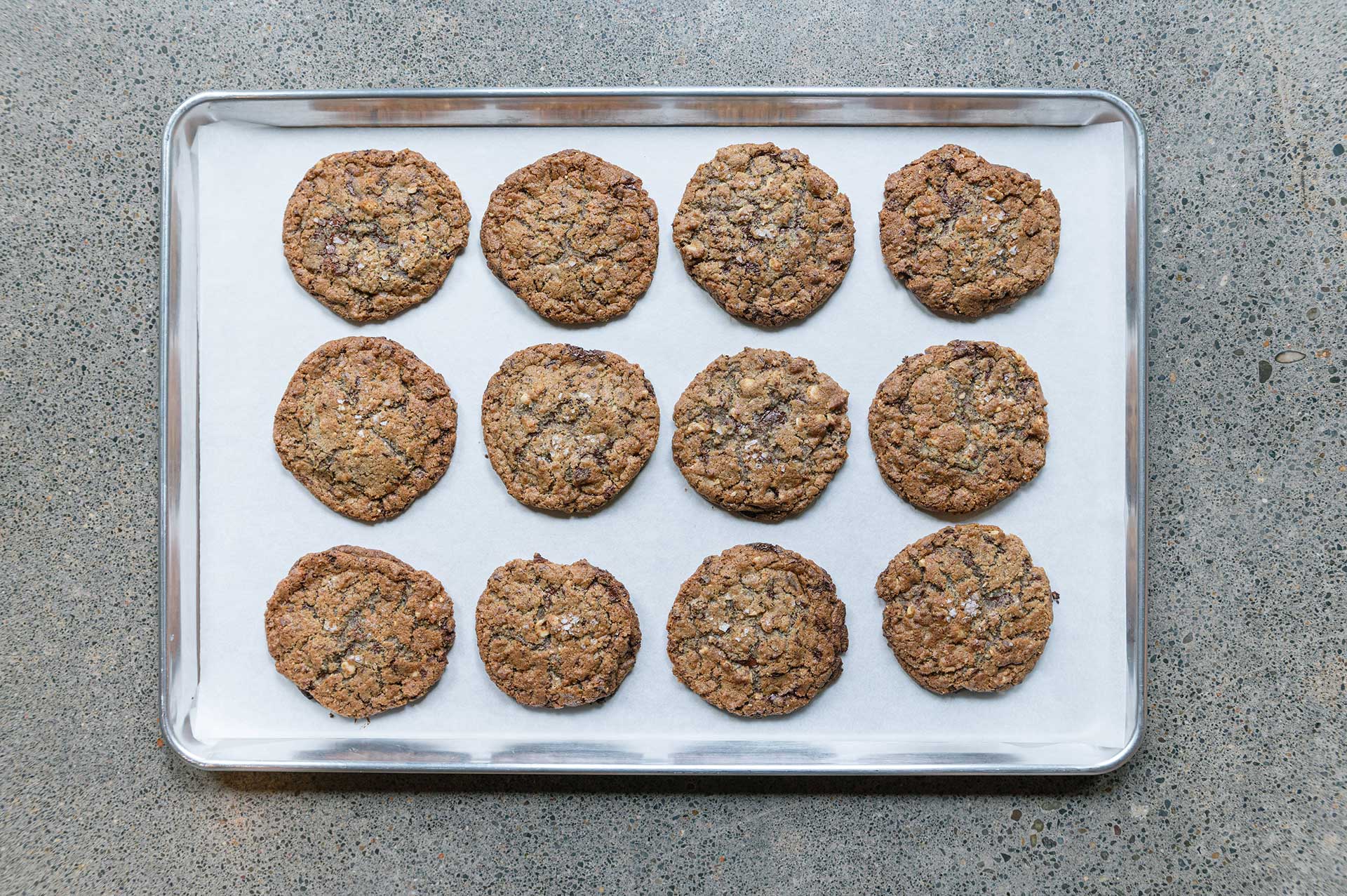 pizza-thief-fresh-cookies-on-tray